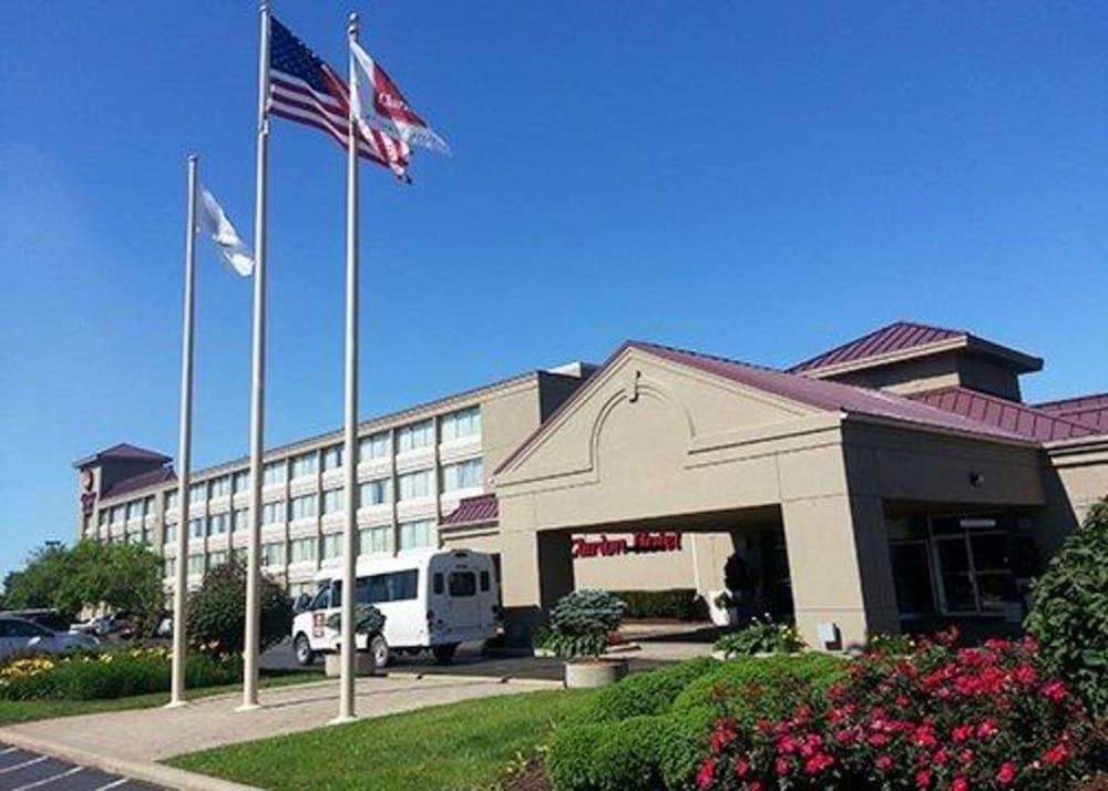 Clarion Hotel & Convention Center Joliet Exteriör bild